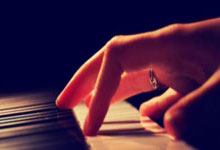 利物浦簽約15歲門將米希丘爾四年合同.